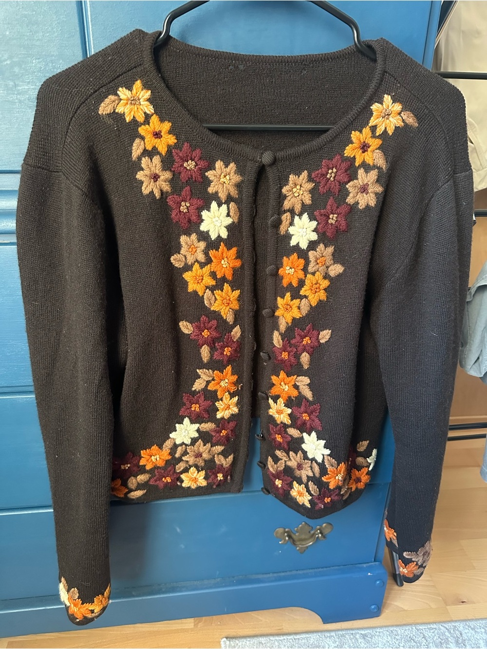 Vintage Brown Floral Embroidered Button-Front Sweater